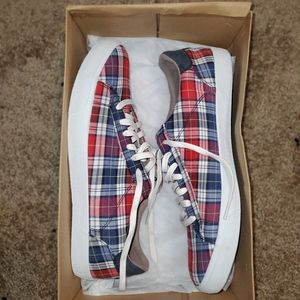 Size 10 men Cole haans